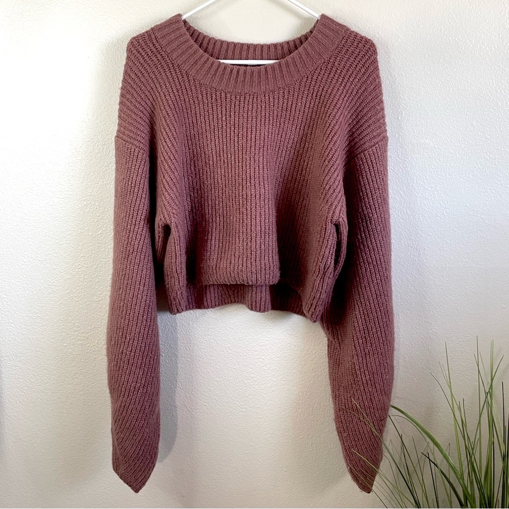 1. Urban Outfitters Sydney Crew Neck - Picture 3 of 7